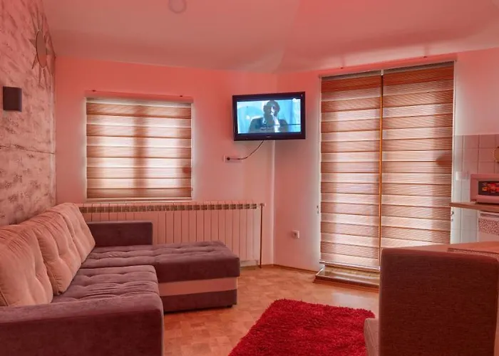 Lägenhet Omiljeni *